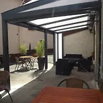 מלון Logis Restaurant Du Cheval Blanc 2*