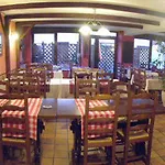 Logis Restaurant Du Cheval Blanc מלון