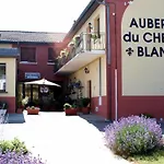 מלון Logis Restaurant Du Cheval Blanc