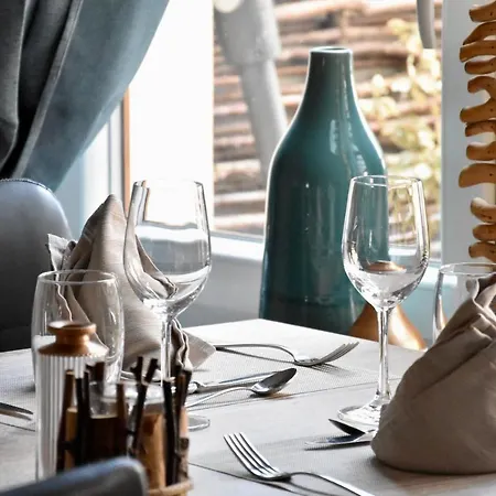 Logis Restaurant Du Cheval Blanc 2* Chamouilley