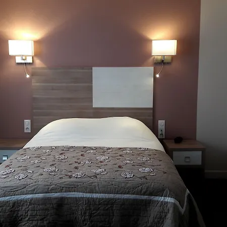 Hotel Du Cheval Blanc Logis Chamouilley