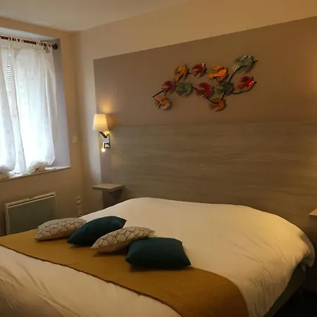 Hotel Du Cheval Blanc Logis 2*