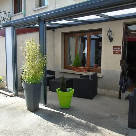 Logis Restaurant Du Cheval Blanc 2*