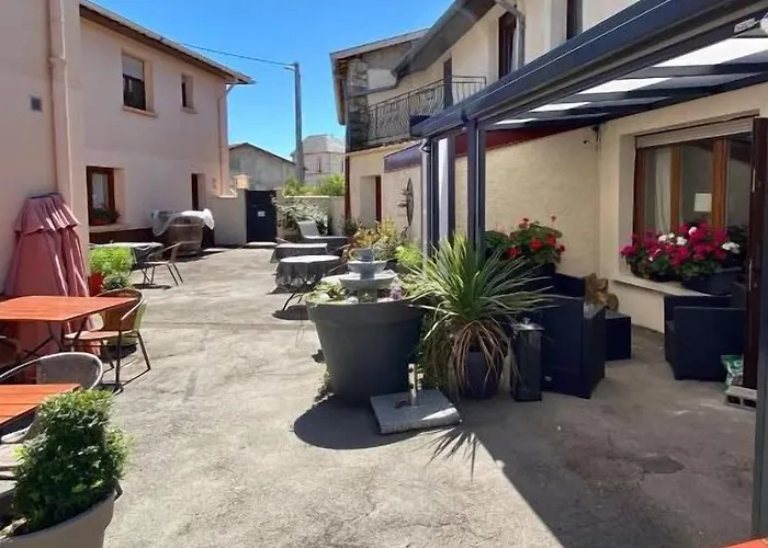 Logis Restaurant Du Cheval Blanc Ξενοδοχείο